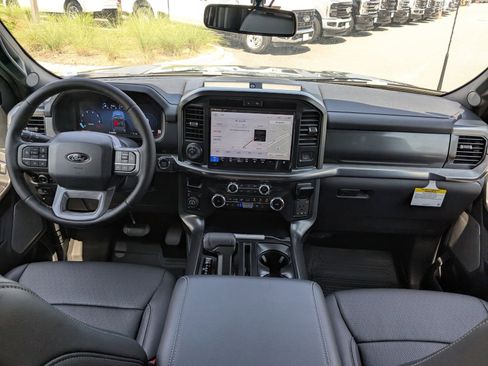 New 2025 Ford F150 Lariat w/ Equipment Group 501A Mid image 16