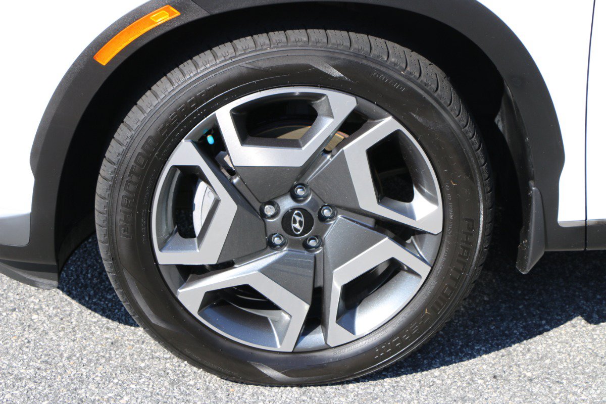 Used 2025 Hyundai Palisade SEL FWD image 14