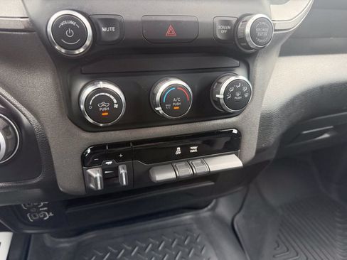 Used 2022 RAM 2500 Tradesman AWD/4WD image 29