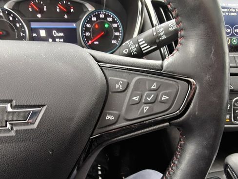 Used 2022 Chevrolet Equinox RS w/ RS Leather Package image 13