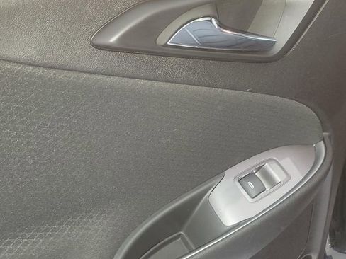 Used 2024 Chevrolet Malibu LT FWD image 11