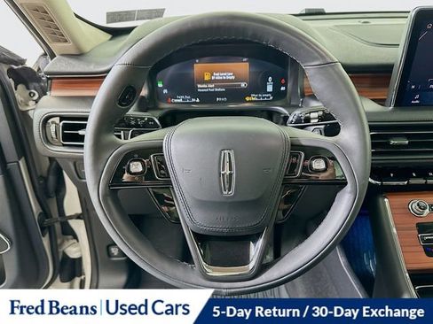 Used 2024 Lincoln Aviator Reserve w/ Equipment Group 201A AWD/4WD image 13