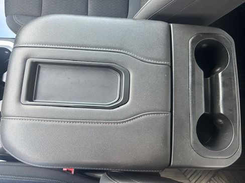 Used 2021 Chevrolet Silverado 1500 LT Trail Boss AWD/4WD image 18
