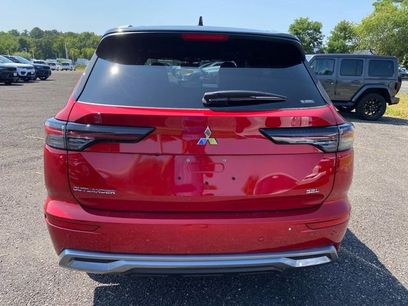 New 2025 Mitsubishi Outlander SEL