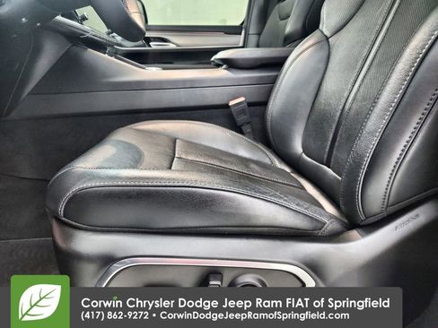 Used 2024 Jeep Wagoneer Series II image 12