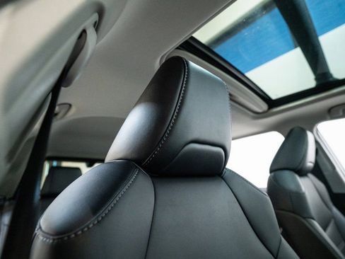 Certified 2022 Toyota RAV4 XLE Premium image 16