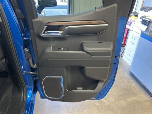 Used 2024 Chevrolet Silverado 1500 RST image 29