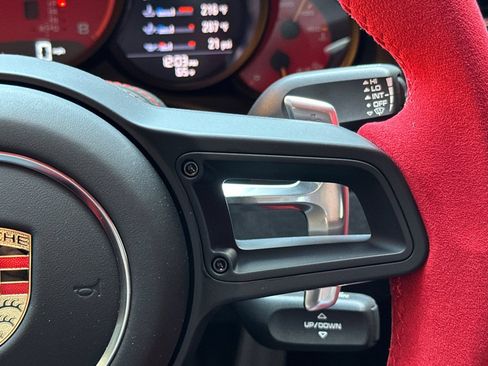 Certified 2018 Porsche 911 GT2 RS RWD image 29