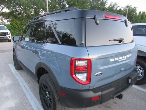 Used 2025 Ford Bronco Sport Badlands AWD/4WD image 4