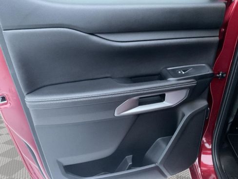 New 2025 Ford Ranger Lariat w/ FX4 Off-Road Package image 11