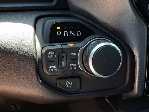 New 2026 RAM 1500 Big Horn AWD/4WD image 11