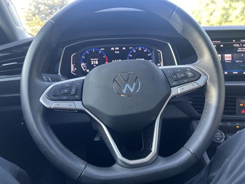Used 2022 Volkswagen Jetta SEL FWD image 15