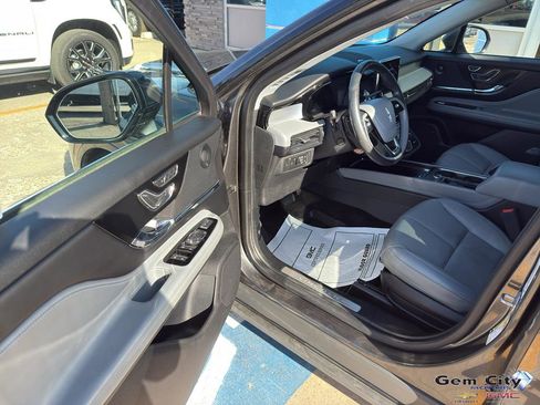 Used 2020 Lincoln Corsair Reserve w/ Equipment Group 201A image 15