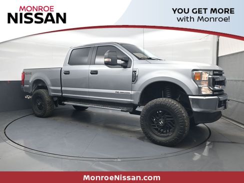 Used 2020 Ford F250 XL w/ STX Appearance Package image 1