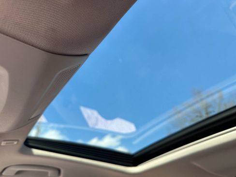 Used 2016 BMW 535i xDrive 535i xDrive AWD 4dr Sedan image 27