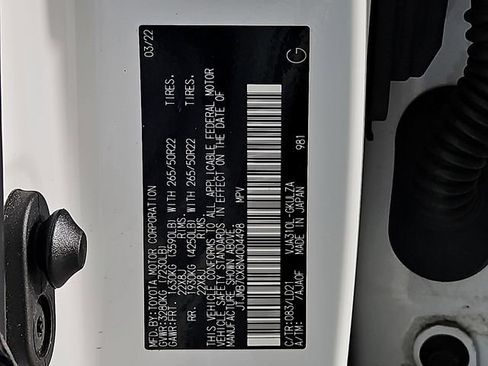 Used 2022 Lexus LX 600 F Sport image 31