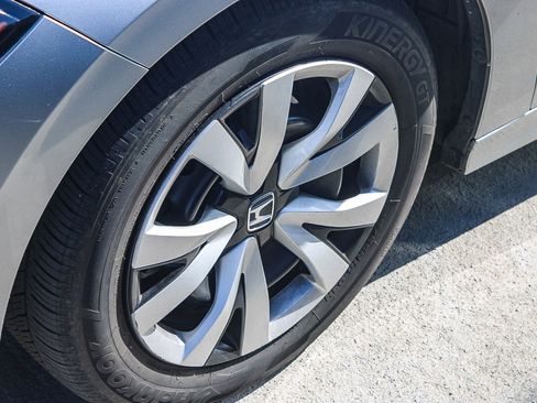 Used 2023 Honda Civic LX image 7