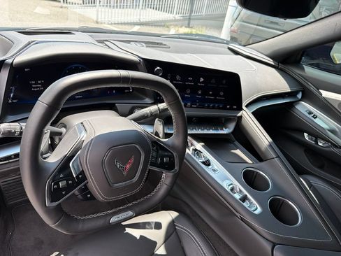 Used 2026 Chevrolet Corvette Z06 RWD image 8