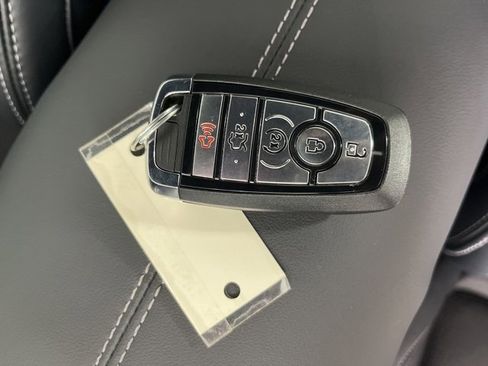 Used 2025 Ford Mustang GT Premium image 18