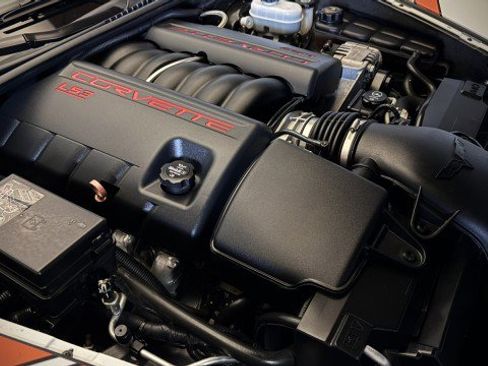 Used 2011 Chevrolet Corvette Coupe w/ Preferred Equipment Group RWD image 39