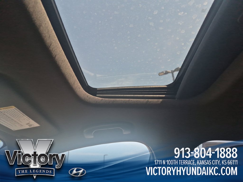 Used 2024 Buick Envista Sport Touring w/ Convenience I Package FWD image 21