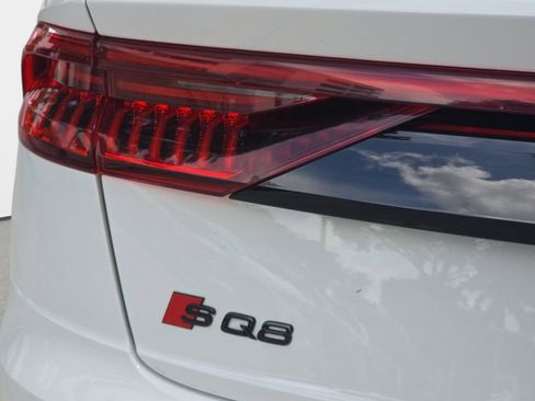 Used 2023 Audi SQ8 Prestige w/ Prestige Package AWD/4WD image 31