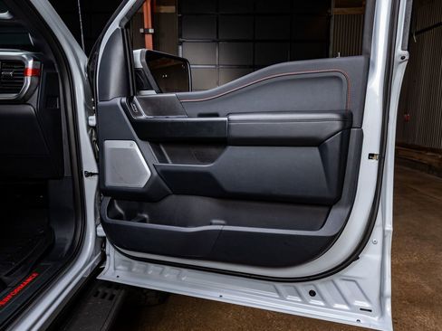 Used 2025 Ford F150 Raptor image 37