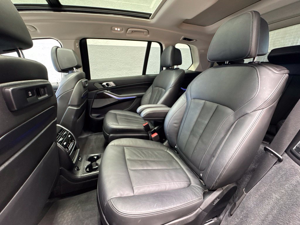 Used 2020 BMW X7 xDrive40i w/ Premium Package AWD/4WD image 21