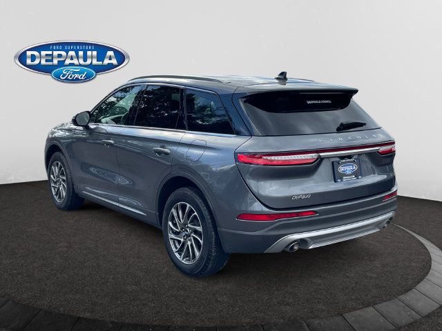 Used 2022 Lincoln Corsair AWD w/ Equipment Group 101A image 4