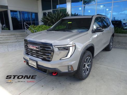 New 2026 GMC Acadia AT4 image 3