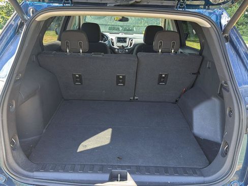 Used 2019 Chevrolet Equinox LT FWD image 5