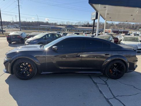 Used 2022 Dodge Charger Scat Pack image 4