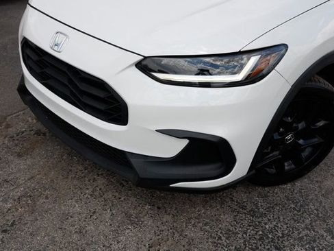 Used 2024 Honda HR-V Sport image 27