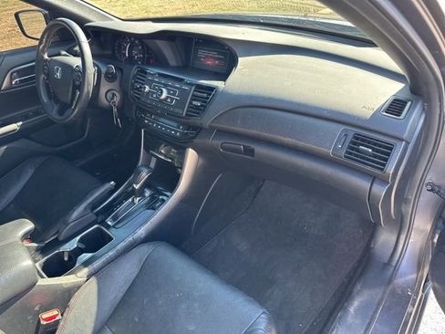 Used 2017 Honda Accord Sport Special Edition image 27