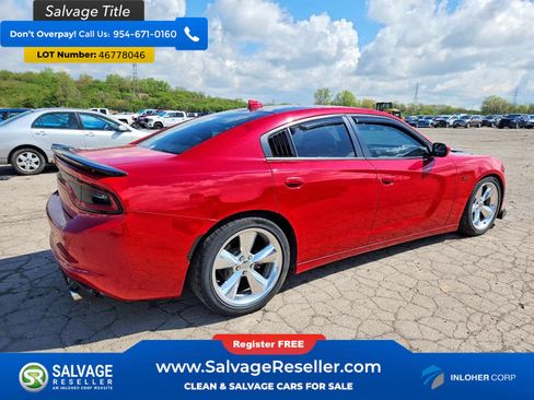 Used 2015 Dodge Charger R/T RWD image 4