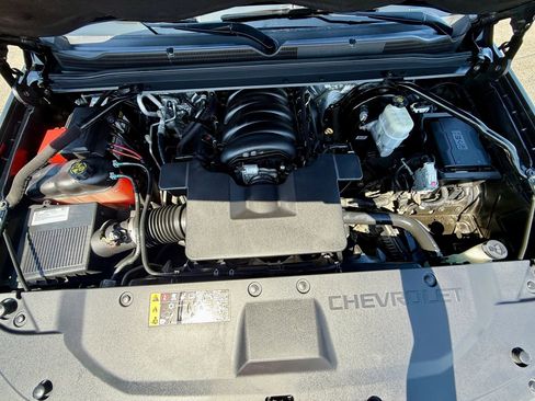 Used 2017 Chevrolet Tahoe LT w/ Z71 Midnight Edition image 43