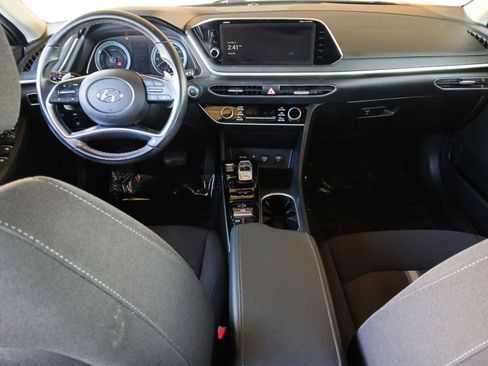 Used 2023 Hyundai Sonata SEL w/ Cargo Package image 10