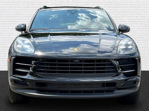 Used 2021 Porsche Macan AWD/4WD image 2