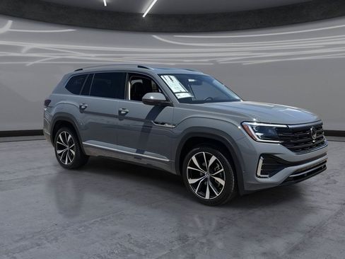 New 2026 Volkswagen Atlas SEL Premium R-Line AWD/4WD image 2