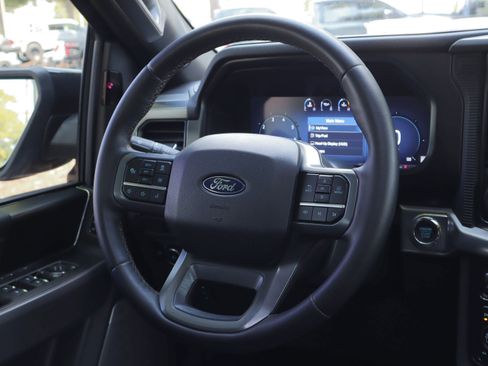 Used 2025 Ford F150 Lariat w/ Equipment Group 502A High AWD/4WD image 18
