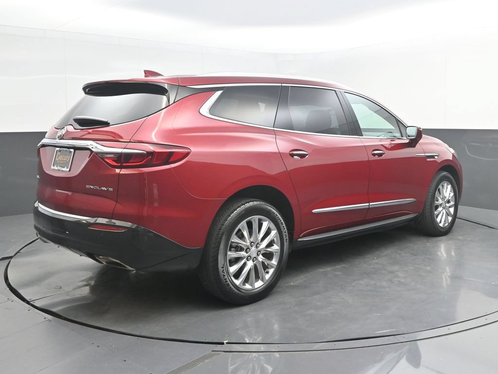 Used 2018 Buick Enclave Premium w/ LPO, Hit The Road Package FWD image 7