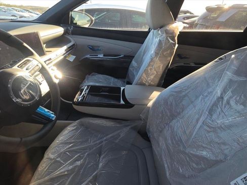 New 2026 Hyundai Tucson Limited image 7