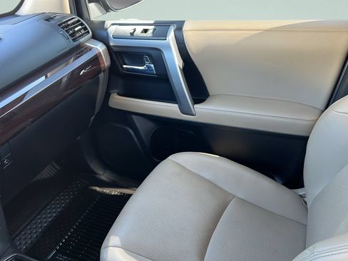 Used 2023 Toyota 4Runner Limited RWD image 16