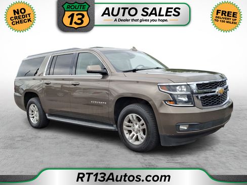 Used 2016 Chevrolet Suburban LT w/ Luxury Package AWD/4WD image 1