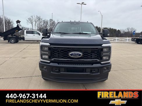 Used 2025 Ford F250 XL w/ STX Appearance Package image 8