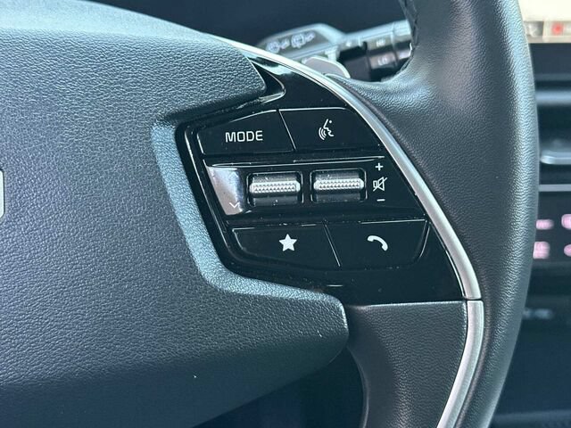 Used 2025 Kia Niro Wind FWD image 30