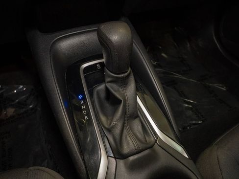 Used 2024 Toyota Corolla LE image 15