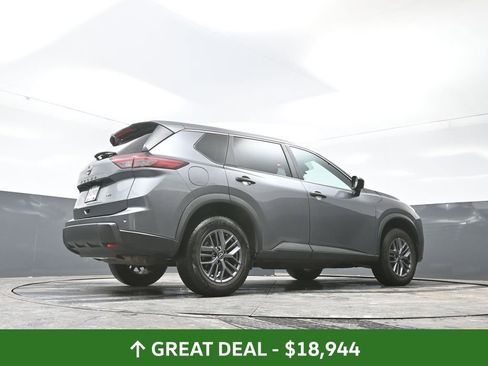 Used 2024 Nissan Rogue S image 50