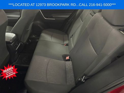 Used 2024 Toyota RAV4 XLE w/ Convenience Package image 19