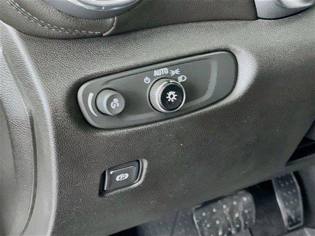 Used 2020 Chevrolet Blazer LT AWD/4WD image 12